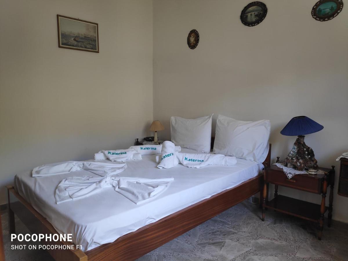 Katerina Apartments Кокарі Екстер'єр фото