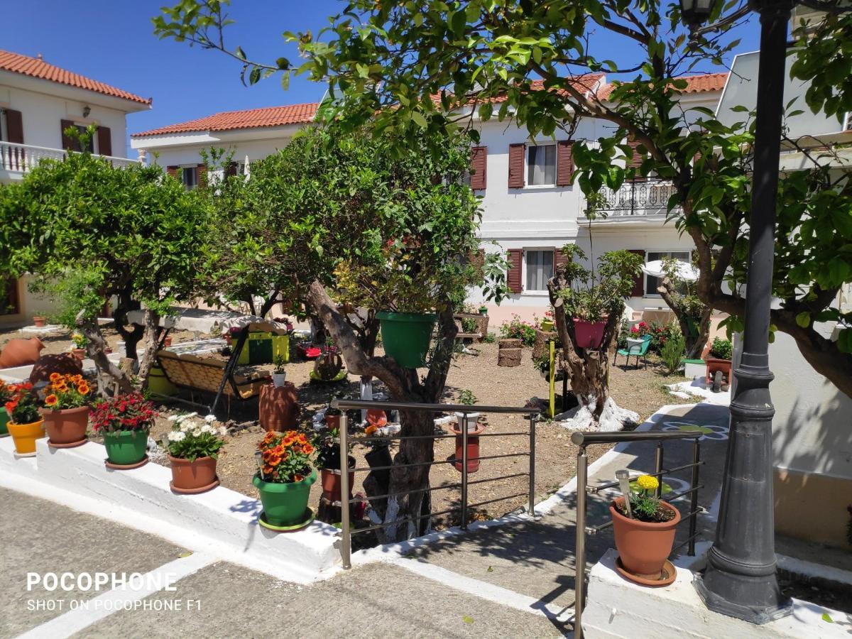 Katerina Apartments Кокарі Екстер'єр фото