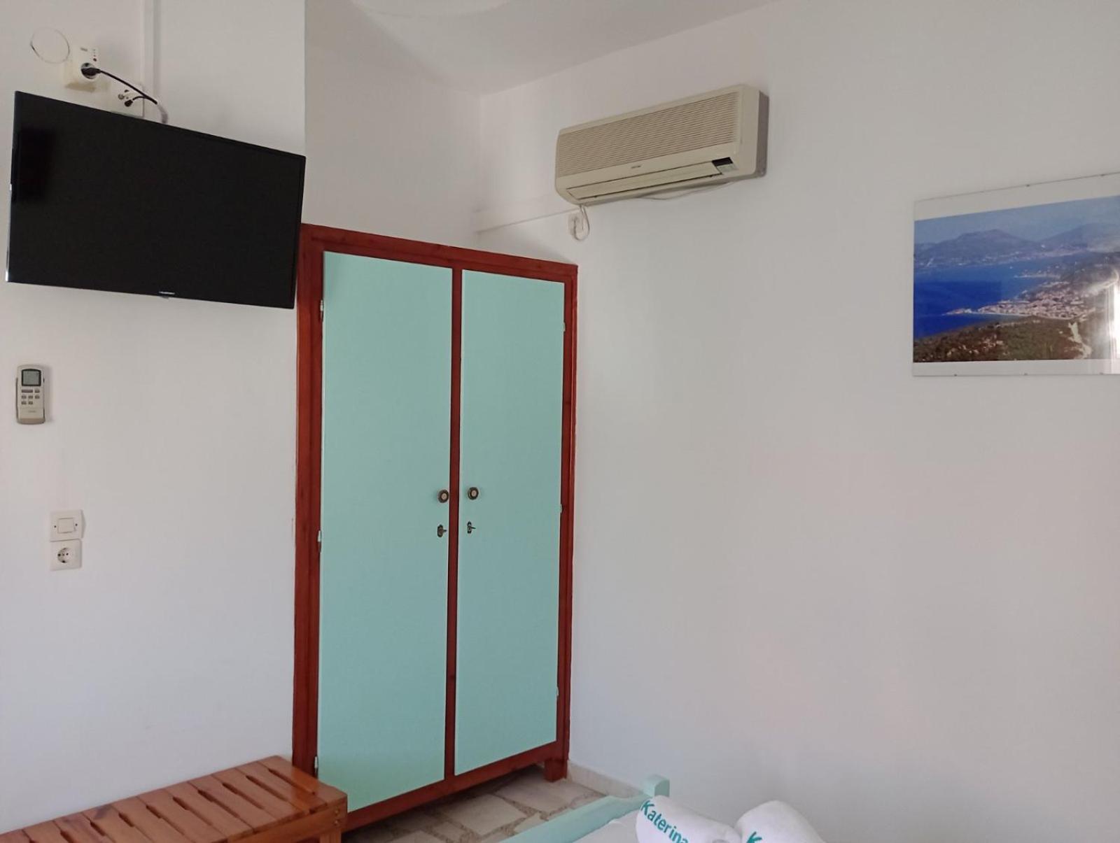 Katerina Apartments Кокарі Екстер'єр фото