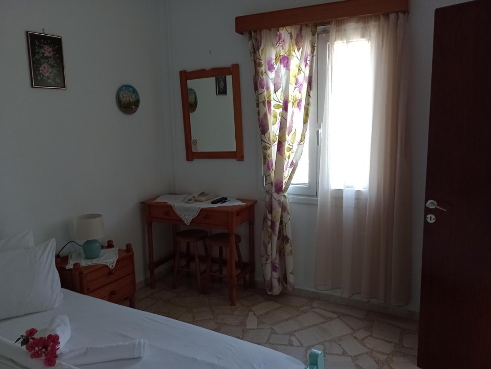 Katerina Apartments Кокарі Екстер'єр фото