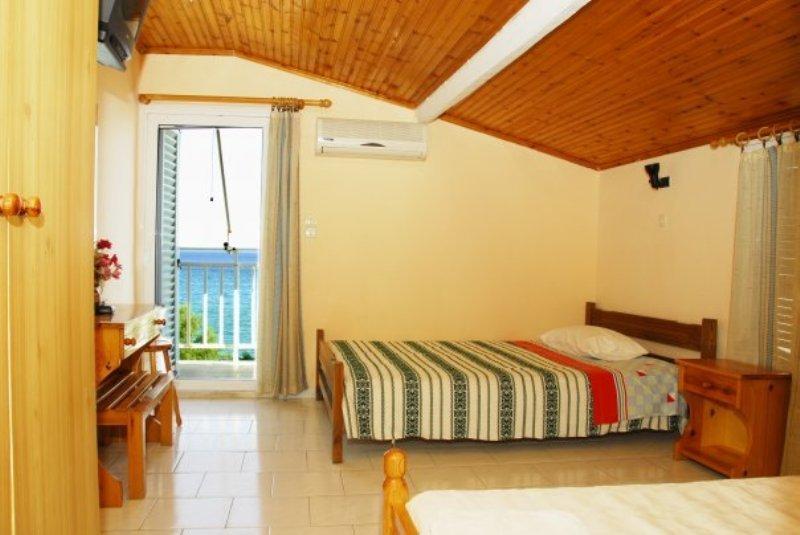 Katerina Apartments Кокарі Екстер'єр фото
